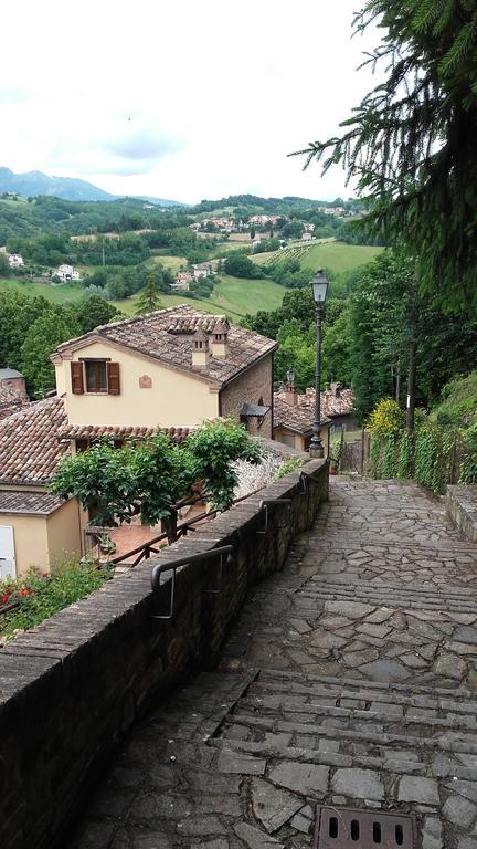 Borgo Delle Fate Hotel Amandola ภายนอก รูปภาพ